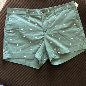 A29- Old Navy shorts
